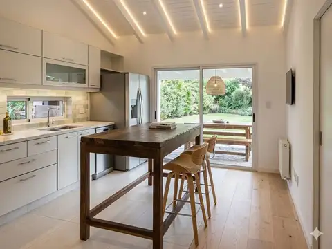 Casa en Venta en Septiembre, USD 264.990