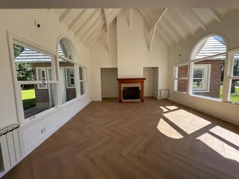 CASA EN VENTA EN SAN DIEGO - REFACCIONADA - 5 AMBIENTES