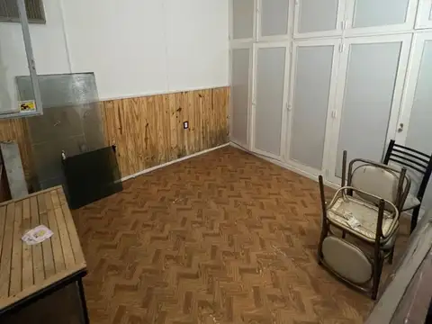 local 3,20x13 con vivienda 2 amb coc bño y deposito