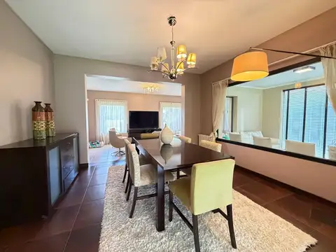 Departamento en Venta con 2 cocheras