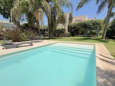 Departamento en Venta de 8 ambientes
