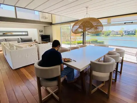 Casa en Alquiler Temporal en Santa Barbara, USD 6.000