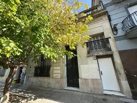 Casa/Lote con 3 unidades en Venta en Boedo