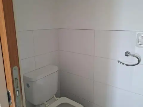 HERMOSO DPTO. 2 AMB. ZONA ITUZAINGÓ CENTRO