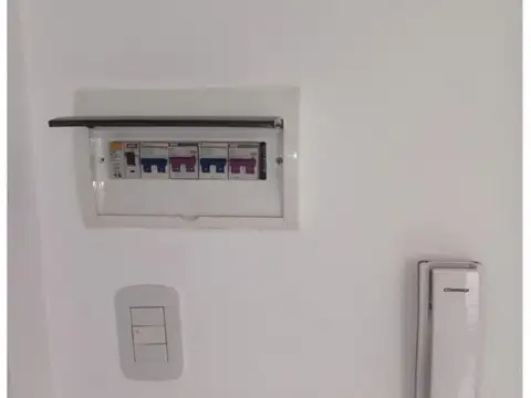 Departamento en Alquiler en Remedios de Escalada, $ 380.000