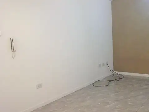 MUY BUEN MONOAMBIENTE EN MUY BUENA UBICACIÓN