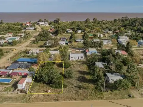 Amplio terreno de 578 m². Atractiva Financiación