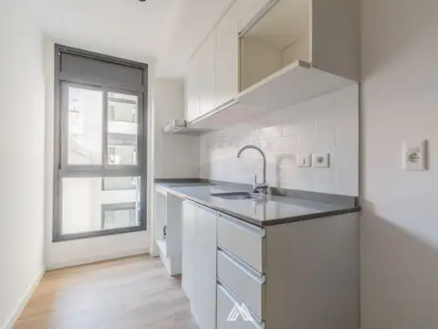 Alquila apto en el centro 2 dormitorios al frente