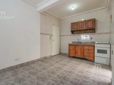 Depto Tipo Casa en Venta 60 años