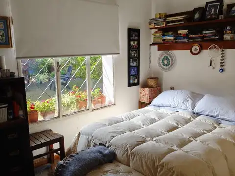 Casa en Venta con 4 cocheras