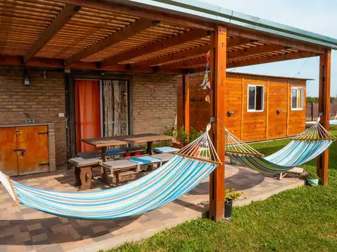 Casa 2 ambientes con 1 baño