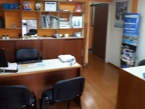 *EXCELENTE PROPIEDAD SOBRE AV. DE MAYO  *5 UNIDADES FUNCIONALES  *VENTA EN BLOCK