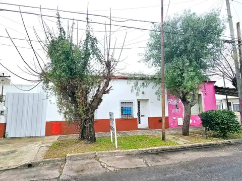 Casa en Venta en Haedo, USD 67.900