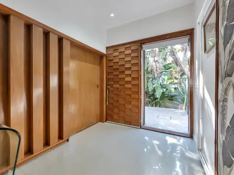Casa en Venta en Olivos Vias/Maipu, USD 2.680.000