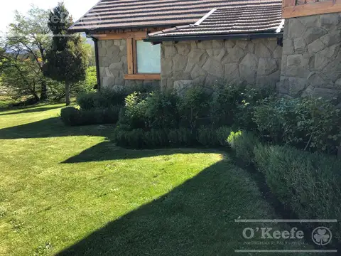 Casa 6 ambientes con 3 baños