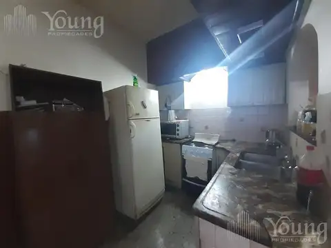 Depto Tipo Casa 6 ambientes con 2 baños