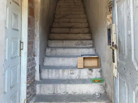 Depto Tipo Casa en Venta en Parque Avellaneda, USD 180.000