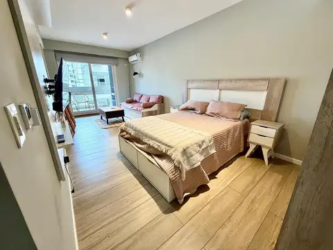 Venta de monoambiente amoblado en Caballito
