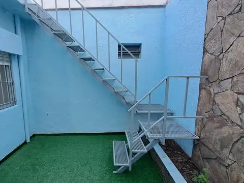 Monoambiente con patio + terraza exclusiva en Bella Vista