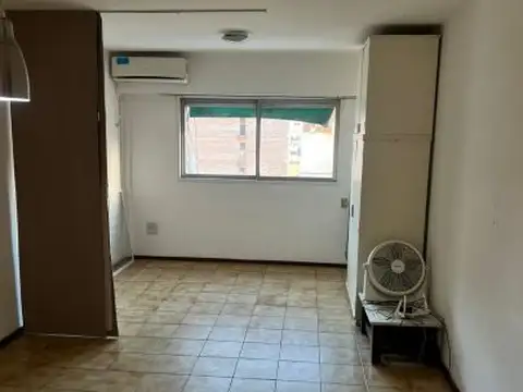 Zeballos 856 , Piso 7