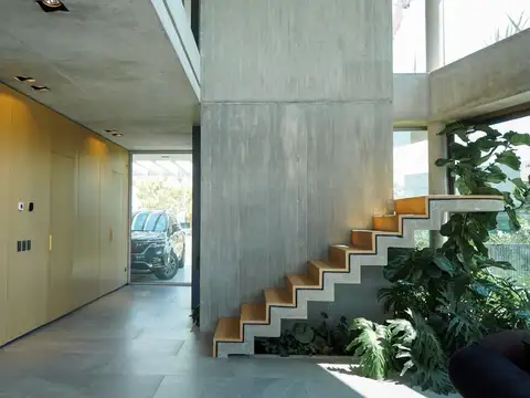 Casa en Alquiler en Belen de Escobar, USD 7.800