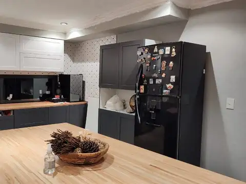 Casa en Venta en Lujan, USD 320.000