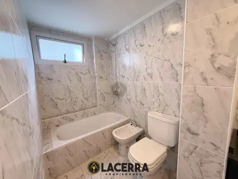 Oficina en Venta con 6 cocheras