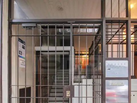 Oficina en Venta 25 años