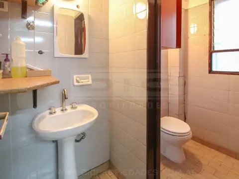 Oficina 2 ambientes con 1 baño