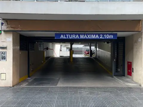 Cochera en Venta Cubierta