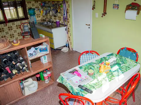 Venta PH 5 ambientes, terraza, quincho, Barracas