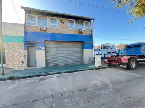 Local en Alquiler en Flores, $ 2.500.000