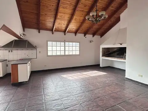 Casa - Alquiler - Argentina, Concordia - 1° DE MAYO 407