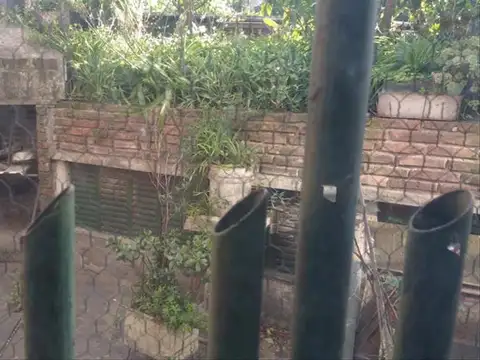 Galpon en Venta en Parque Avellaneda, USD 240.000