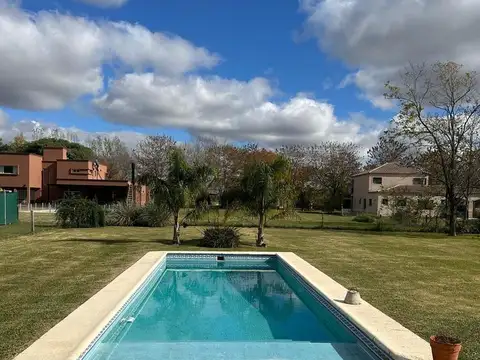 Casa en Alquiler de 2 dormitorios