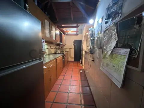 Venta Casa 3 Ambientes Castelar Norte Cochera