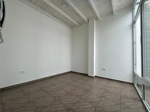 Oficina en Alquiler en Las Heras, $ 1.500.000