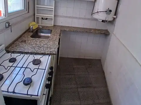 Departamento 3 ambientes con 1 baño