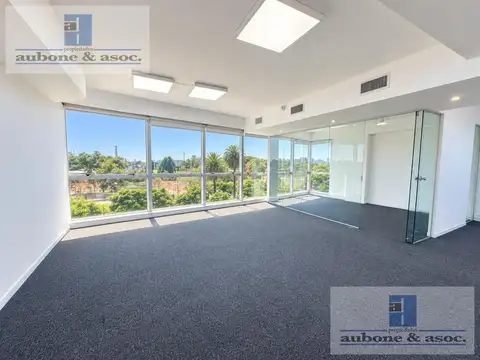 Piso de oficinas en excelente ubicación
