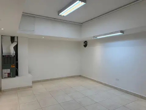 Local en Alquiler en Centro, $ 3.500.000