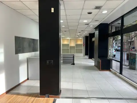 Local en Alquiler en Centro, $ 3.500.000