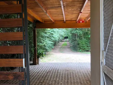 Casa 4 ambientes con 1 baño