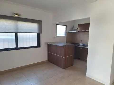 Oficina en Alquiler en Adrogue, $ 1.190.000