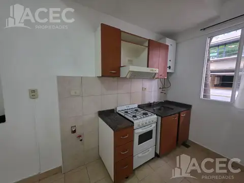 Ituzaingo  al 600 - Piso 00 Dpto 03