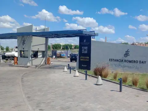 Terreno en Estancia Romero Day