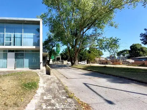 Avenida Boulevard y Paseo 130