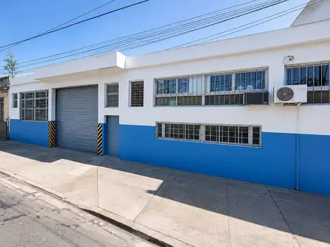 deposito con Oficina - 620m2 doble frente