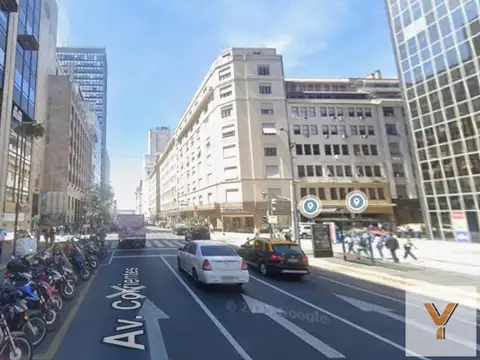 Avenida Corrientes e/ Reconquista y San Martin