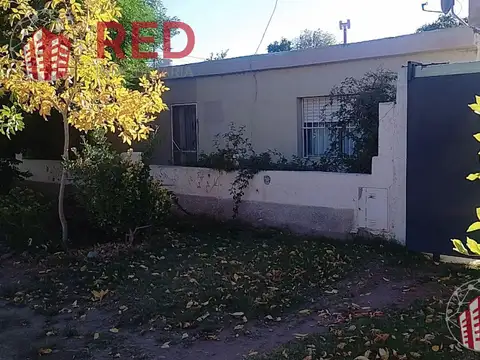 Vende casa en Senillosa