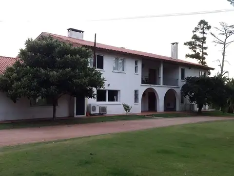 Camino Los Pirinchos 1200